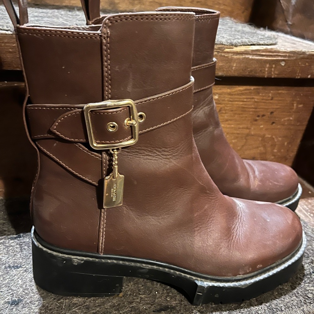 Brown Coach Leather Ankle Boots Size 9 slender foot